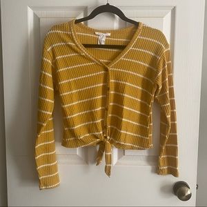 Yellow v-neck crop top